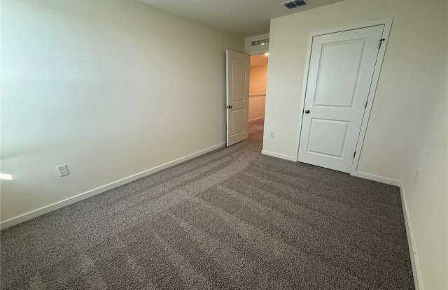 599 PRESTON COVE Drive Gallery 3