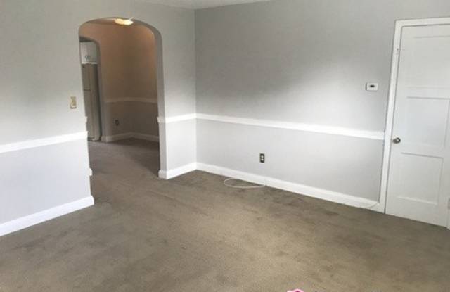 352 East Belvedere Avenue Gallery 4