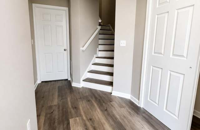 17 SNEAD Drive Gallery 2