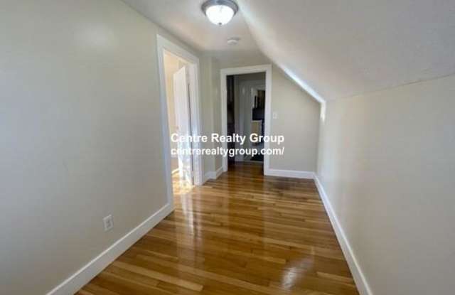 1499 Hyde Park Ave. Gallery 2