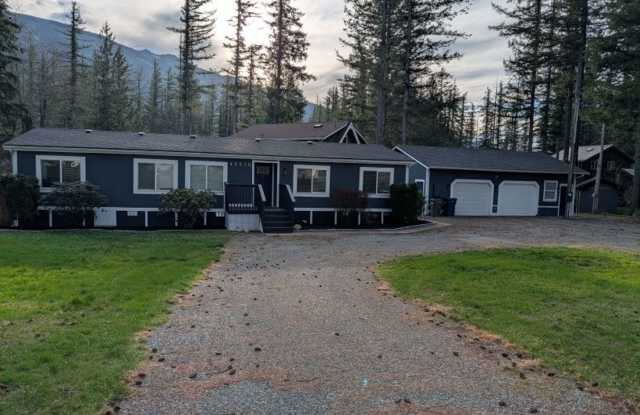 Charming Gold Bar rambler with breath taking views photos photos