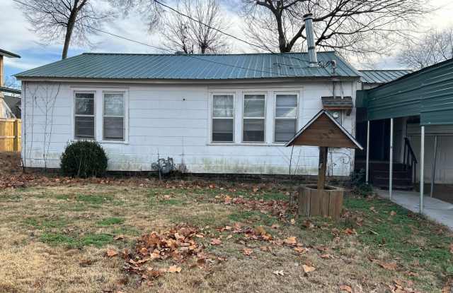 406 E 10th St photos photos