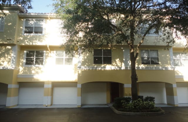 2041 Legacy Palms Drive - 2041 Legacy Club Drive, Maitland, FL 32751