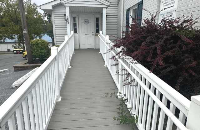 4401 LINGLESTOWN Road Gallery 2