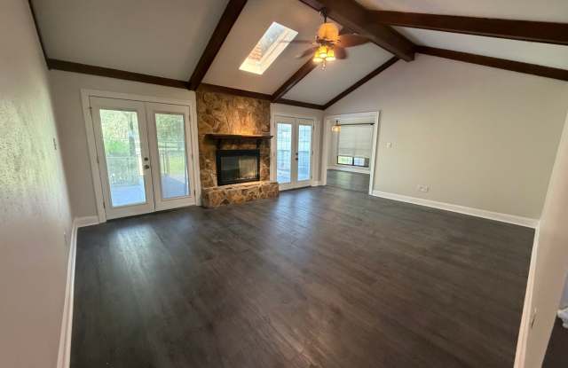 Remodeled 3 Bedroom Home in Keithville Gallery 3