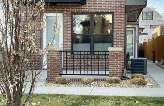 1547 Utica Street photos photos