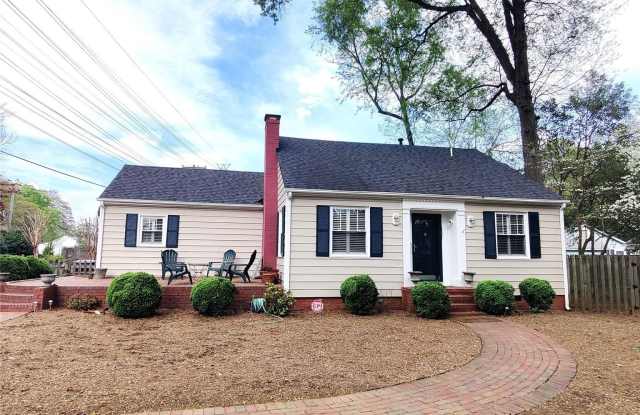 539 Marsh Road photos photos