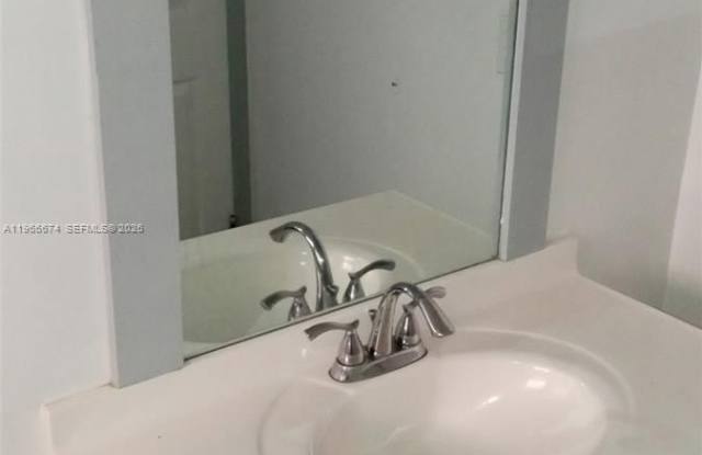 1841 Cleveland St photos photos