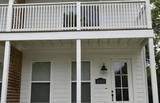 1642 South Duncan Avenue - 2 photos photos