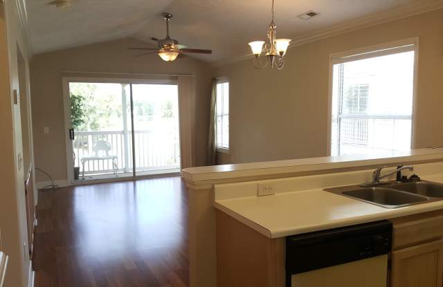 2 Bedroom Condo with a Golf Course View - 457 Red River Court, Horry County, SC 29579