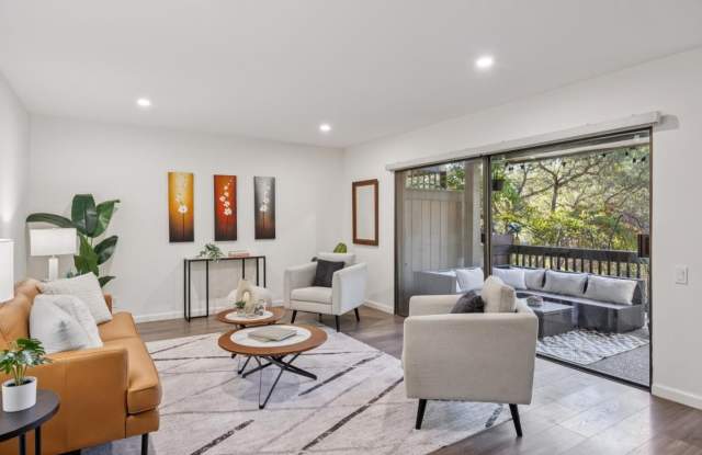 3350 La Mesa Drive Gallery 2