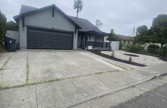 Solar Home! - 2081 Kingfisher Way, Fairfield, CA 94533 Solar Home! - 2081 Kingfisher Way, Fairfield, CA 94533