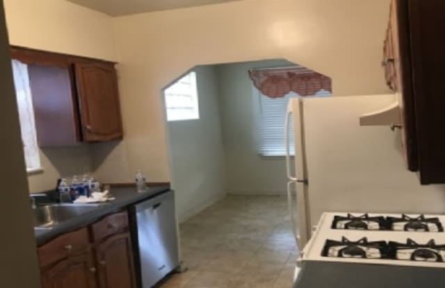 2033 Paulding Avenue - 2033 Paulding Avenue, Bronx, NY 10462 2033 Paulding Avenue - 2033 Paulding Avenue, Bronx, NY 10462