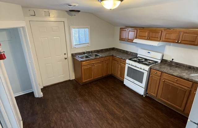 764 Capital Heights, 2 Gallery 2