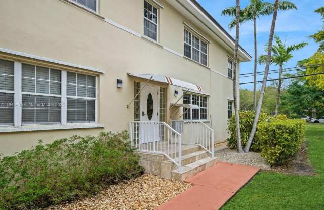 237 Madeira Ave photos photos