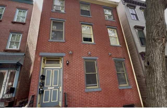 253 MERCER STREET photos photos