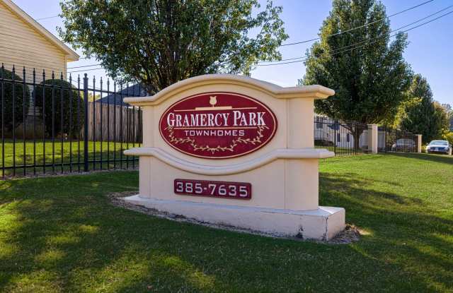 Shelby Grove Apartments photos photos