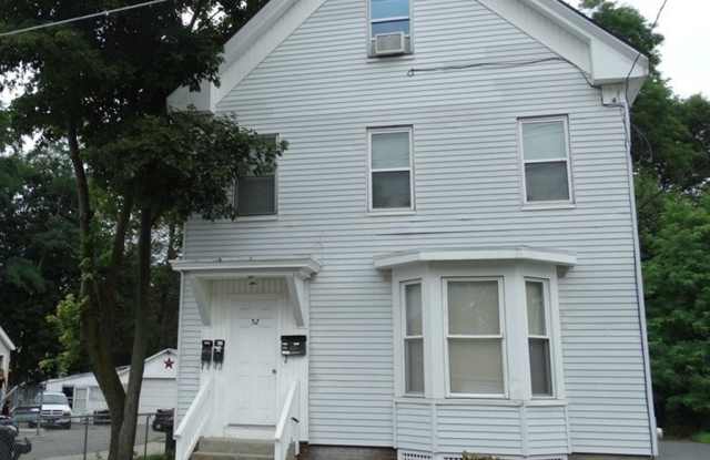 50-52 Alden St unit: 2 photos photos