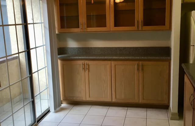 824 4th Street - 206 - 824 4th Street, Santa Monica, CA 90403
