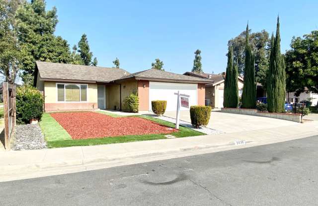 3036 E Cecelia St., Gallery 2