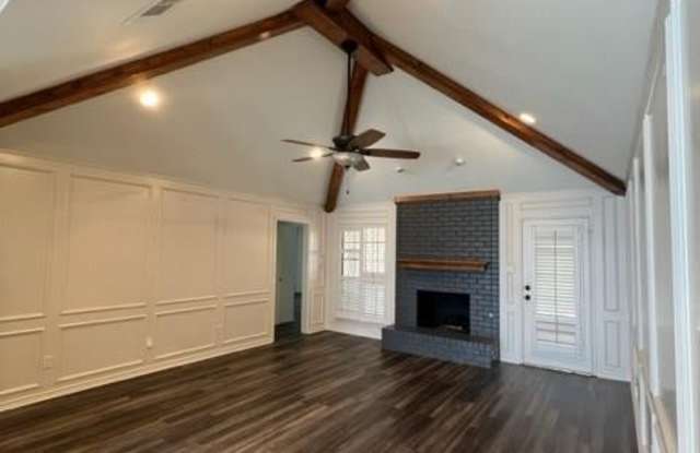 3020 Thomas Court Gallery 4