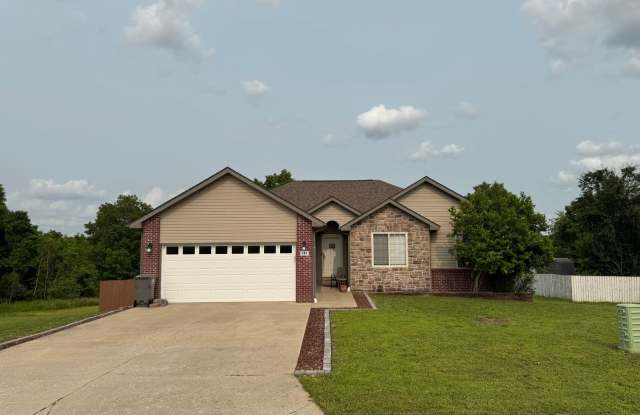Beautiful 4 Bedroom Home! photos photos