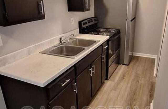 668 Knox Blvd photos photos