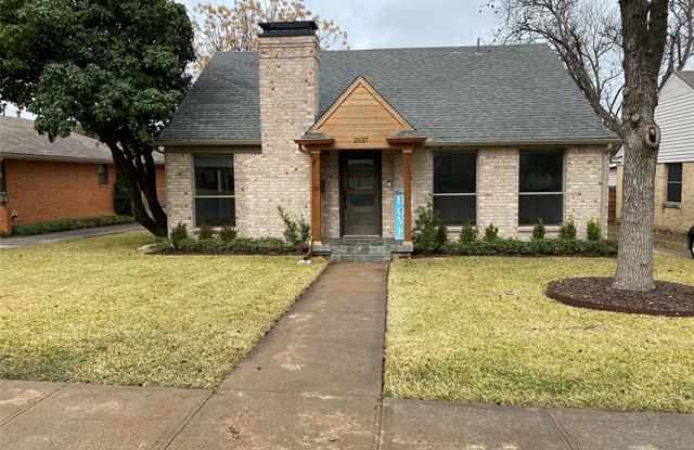 2537 W 10th Street - 2537 West 10th Street, Dallas, TX 75211