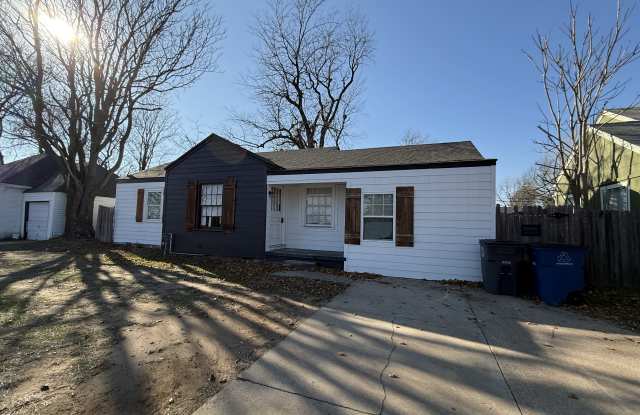 1314 S Yale Ave photos photos