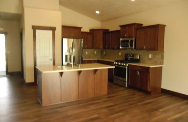 GOLF COURSE AREA HOME Gallery 4