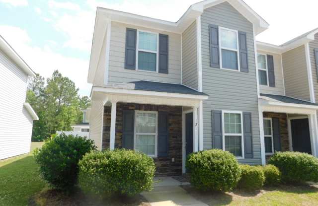 Great Townhouse in Great Location! photos photos