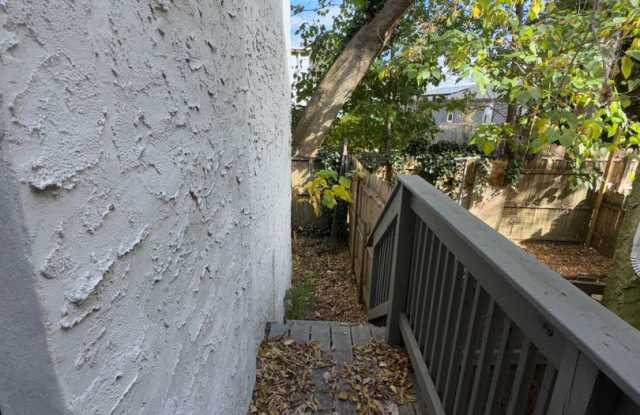 917 Maple Terrace Gallery 3