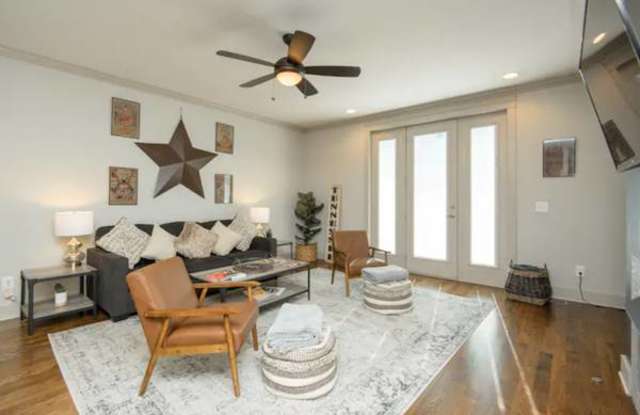 1315 Wade Avenue - 1315 Wade Avenue, Nashville, TN 37212 1315 Wade Avenue - 1315 Wade Avenue, Nashville, TN 37212