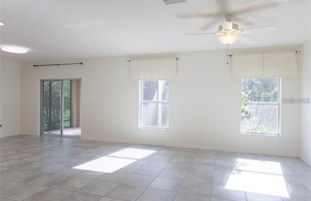 5208 BANNISTER PARK LANE Gallery 2