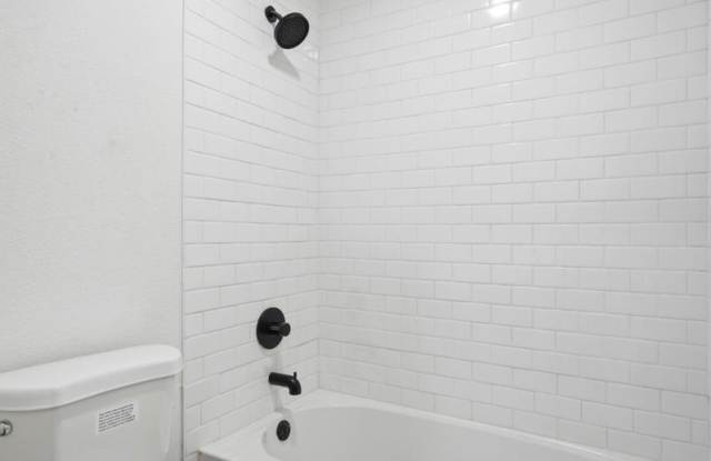 1900 Mahalia Drive photos photos