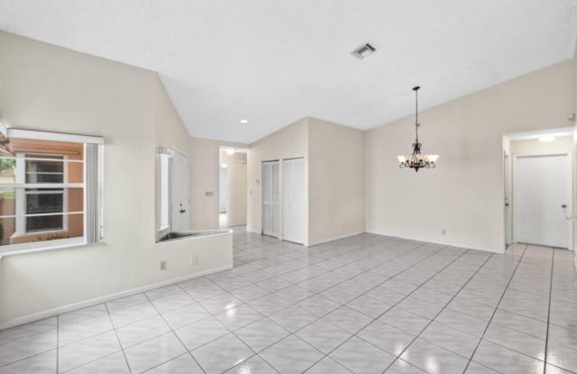 10001 Country Brook Road Gallery 3
