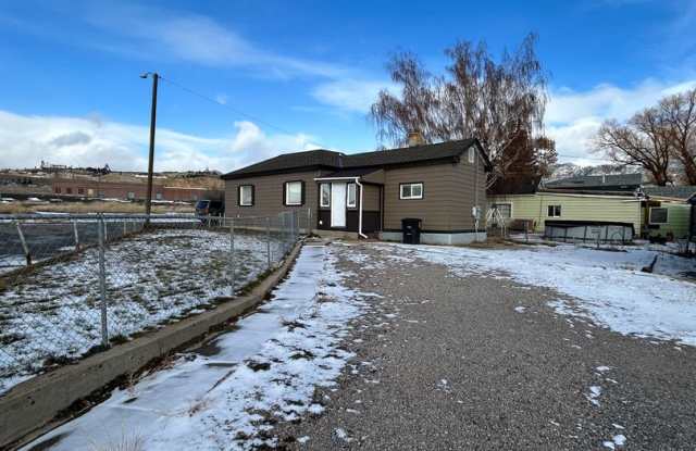 1121 E 3rd St, Butte Montana photos photos