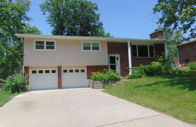 Nice 3 Bed 3 Bath House In University Park Subdivision! photos photos