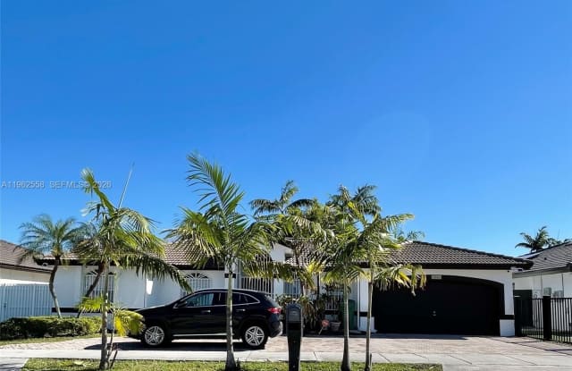 1063 SW 142nd Ave photos photos