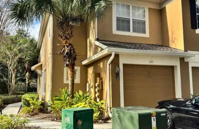 Fabulous 3/2.5 Townhouse located in The Vistas at Stonebridge Commons photos photos