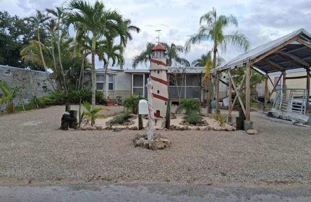 Coming soon ! Bokeelia Gem! 1 BD / 1.5 BR photos photos