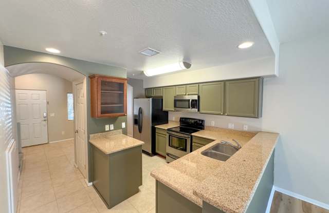 TWO STORY CONDO - RIMROCK/MONTEZUMA- BEAVER CREEK RD photos photos