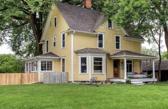 107 South Riverside Drive photos photos