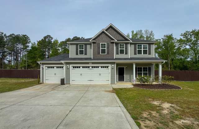 Beautiful 4 Bed 2.5 Bath Home with Fenced Backyard photos photos