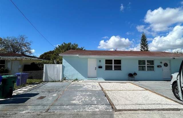 2630 SW 29th Ave photos photos