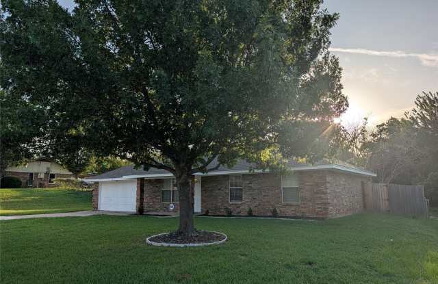 118 Westridge Drive Gallery 3