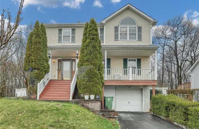 46 Dogwood Drive - 46 Dogwood Drive, Middletown, NY 10940