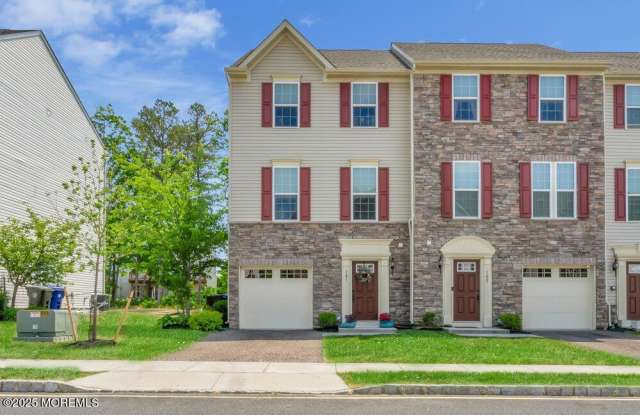 101 Susquehanna Street - 101 Susquehanna Street, Toms River, NJ 08755