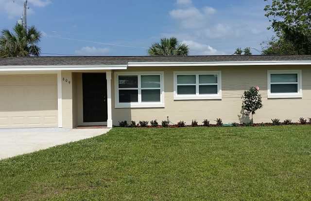 609 5th Street - 609 5th Street, Merritt Island, FL 32953