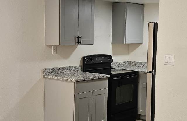 2658 N 43rd Avenue photos photos